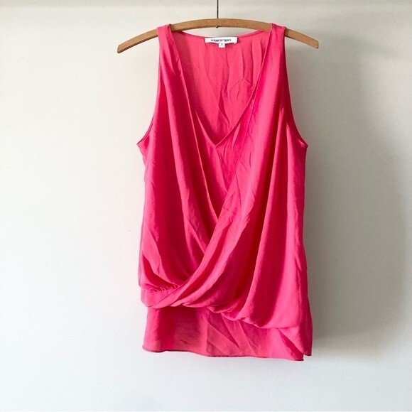 Elizabeth‎ and James Spring Tank Top Sz S - Picture 1 of 6